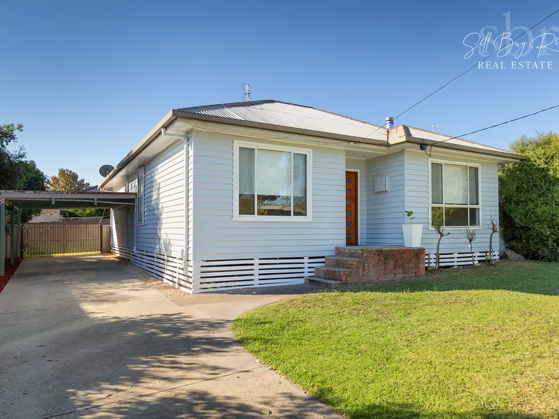 WEATHERBOARD CHARMER