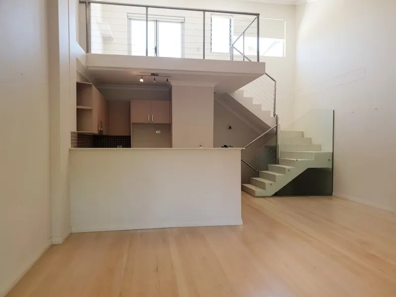 LOVELY 2 BEDROOM APARTMENT