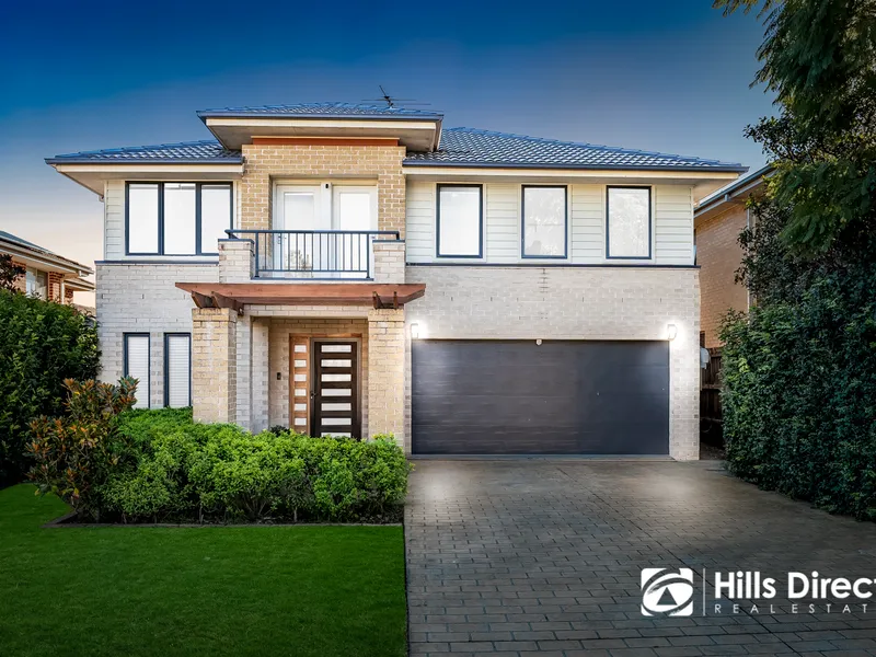 Fully Renovated Family Home – Live the Luxurious Life!