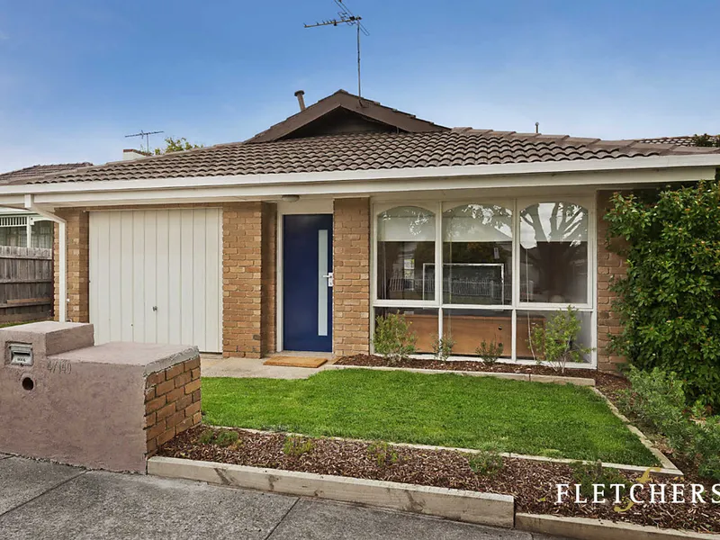 Updated and spacious unit in perfect location!