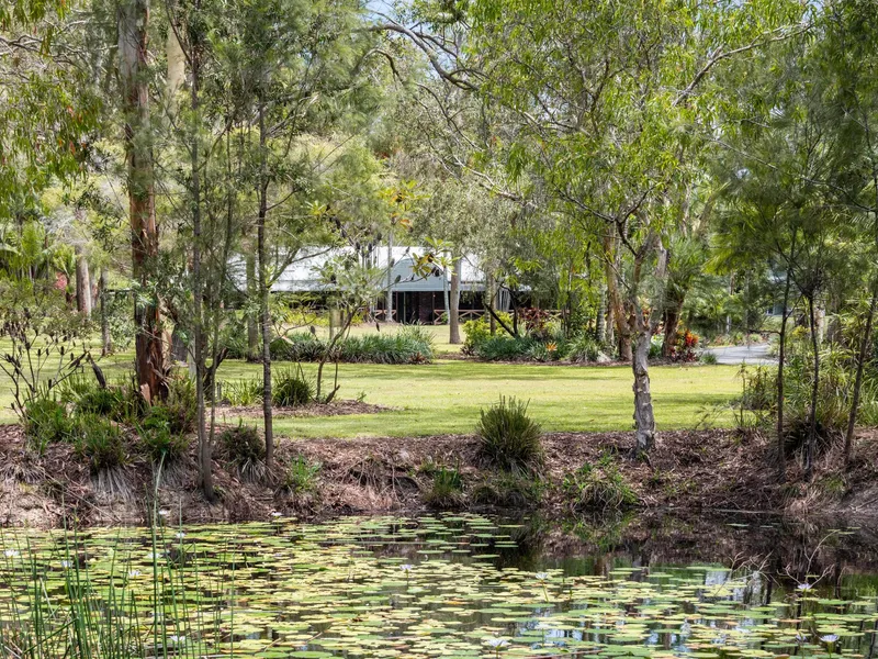 Space, Serenity and Dual Living on a Sprawling 4.47ha Sanctuary