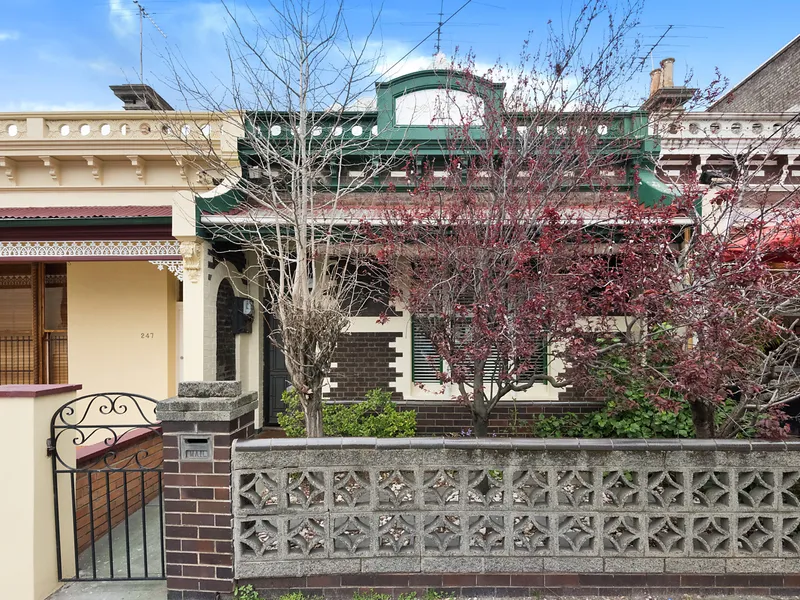 CHARMING 3 BEDROOM VICTORIAN HOME IN THE HEART OF RICHMOND