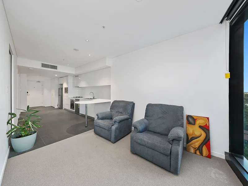 Two bedroom apartment in the heart of CBD