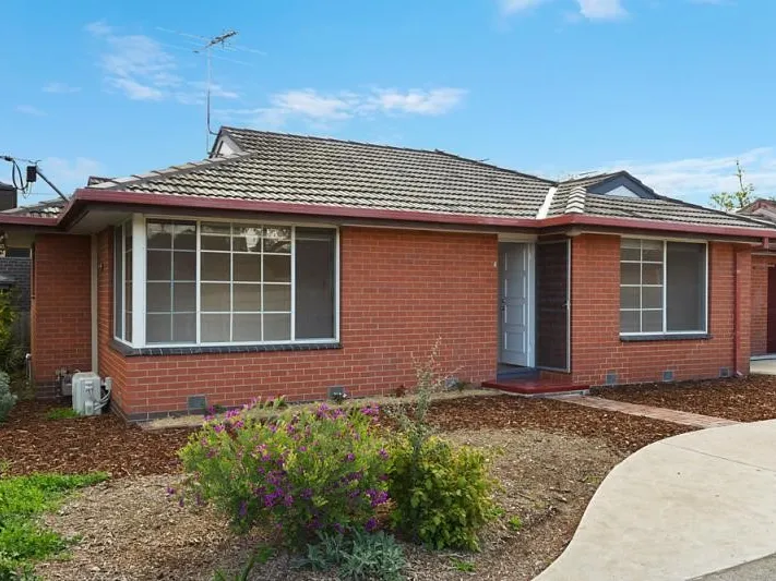 AS NEW TWO BEDROOM UNIT