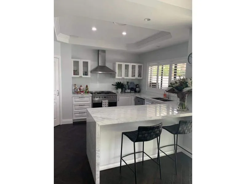 OWNER WANTS SOLD. CONTACT NOW FOR PRIVATE INSPECTION!