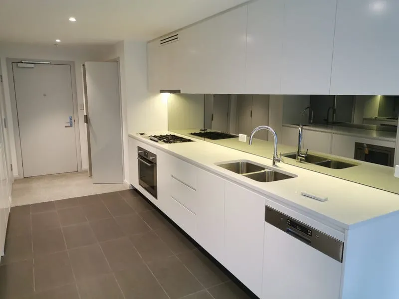 Beautiful one bedroom apartment close to all amenities