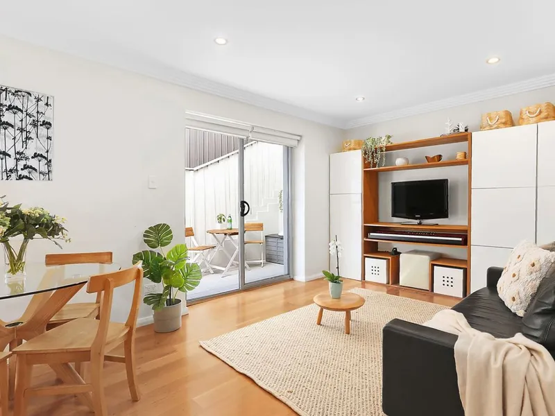 Garden Apartment, Private Access and Pet Friendly 