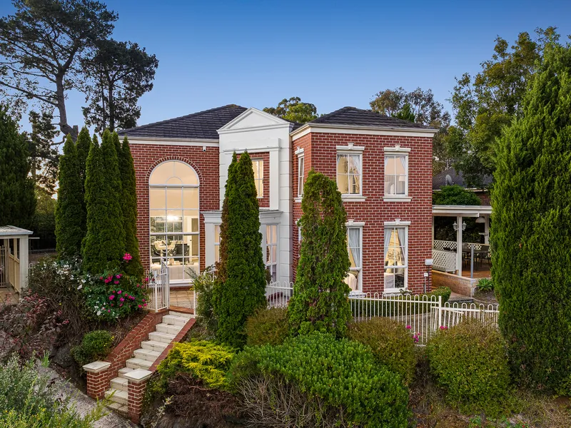 High-set prestige in a boutique cul-de-sac