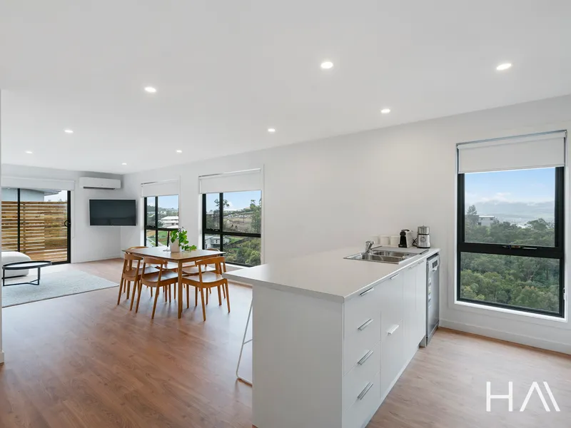 Sun Soaked, Fully Furnished Villa with Views