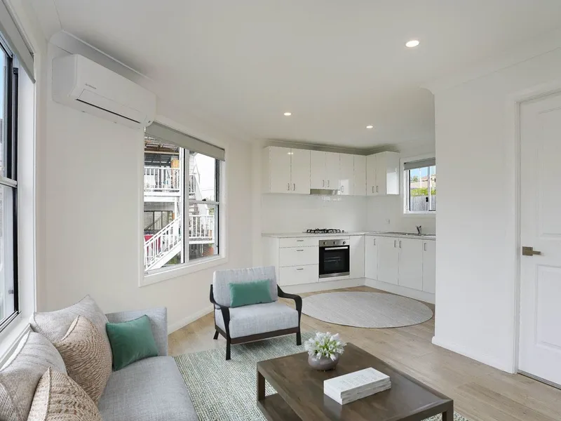 BRAND NEW 2 BEDROOM GRANNY FLAT