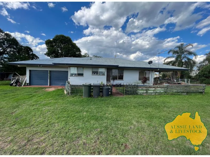 10 acres with a large home only 20mins from Kingaroy!