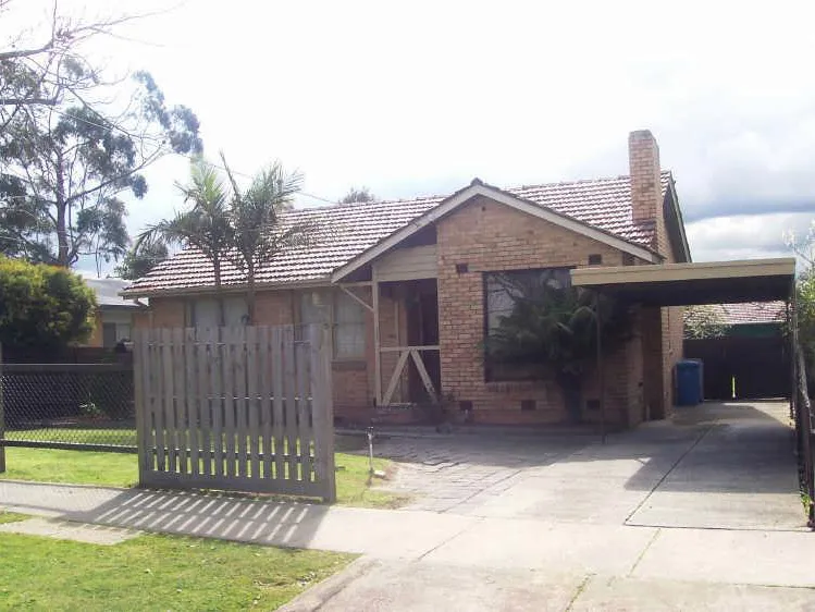 3 BEDROOM HOME IN SOUGHT AFTER LOCATION