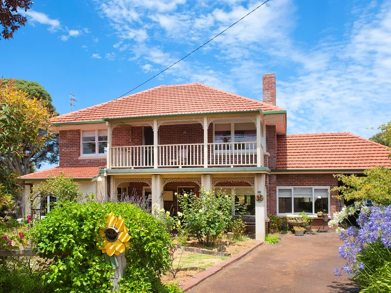 Olde World Charm Seriously Reduced!