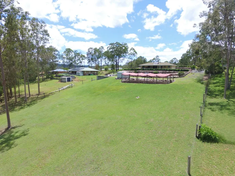 Country Living with Space