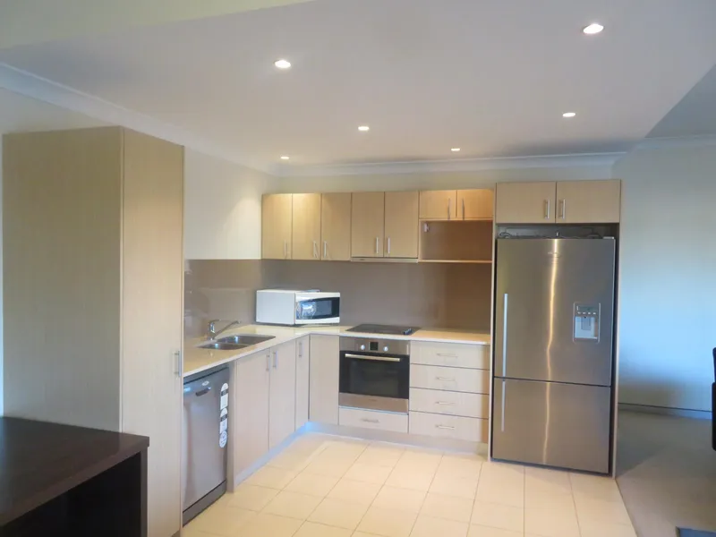 FURNISHED 3 Bedroom Apartment