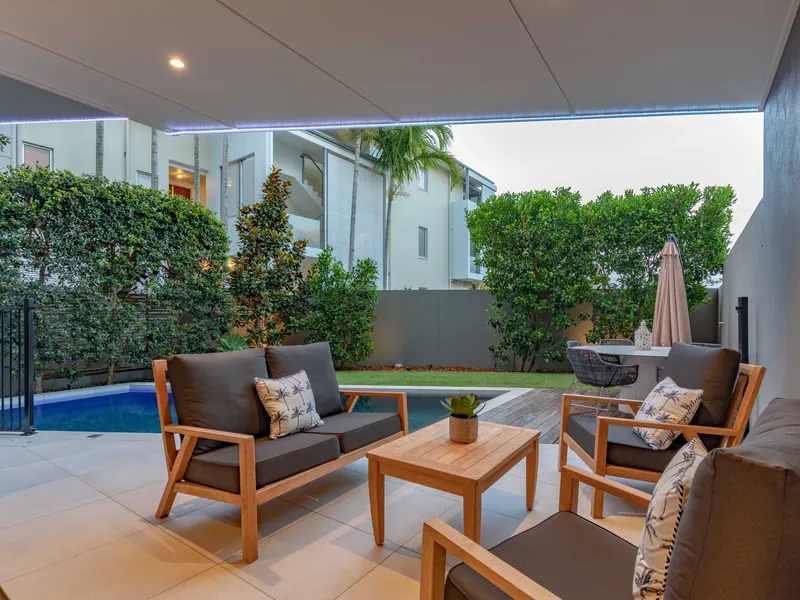 Luxurious abode with a private lift