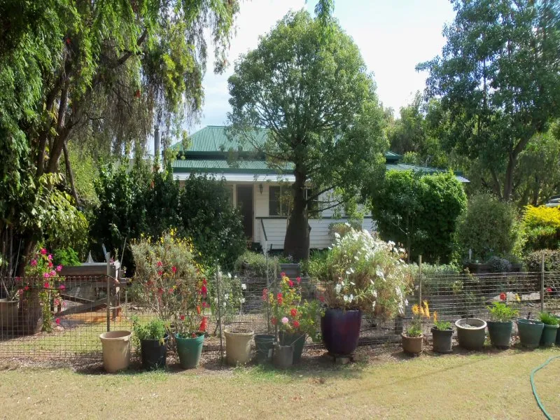 HUGE HOME ON 2023M2