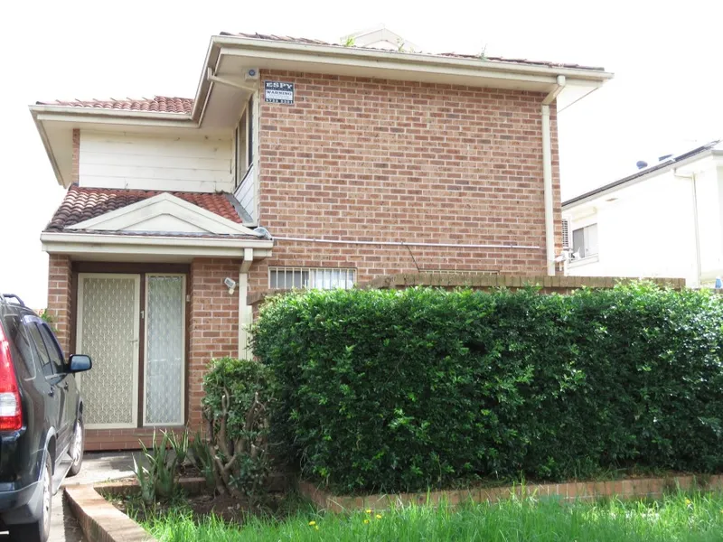Neat & Tidy  Townhouse