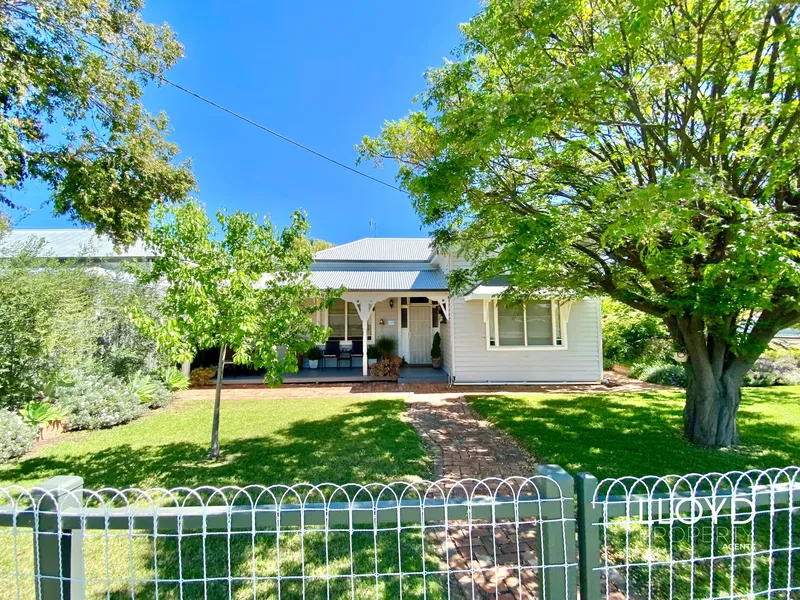 This is the home you have been waiting for......