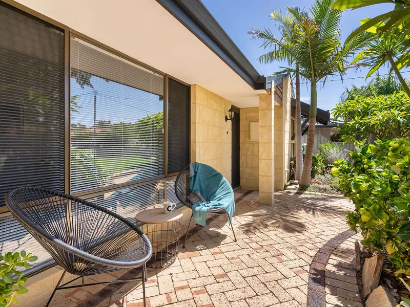 RENOVATORS DELIGHT!