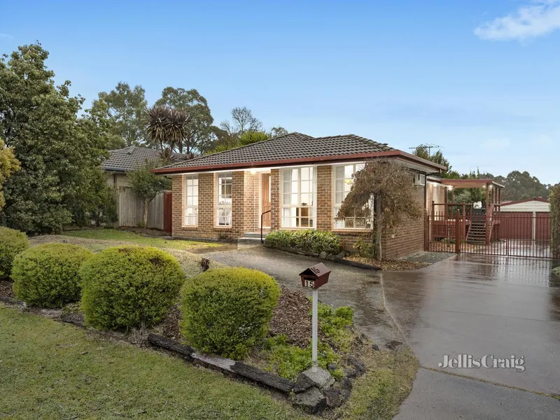 View, natural light and fabulous family amenity
