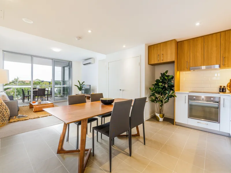 PRICE REDUCED. READY to move in. Brand new completed