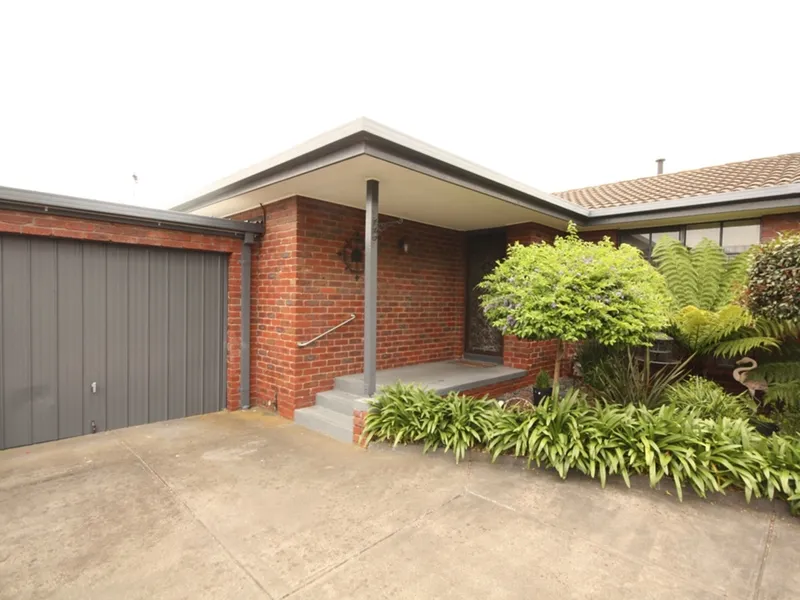 Perfect Presentation - 2 Bedroom Villa