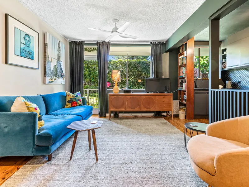 Renovated Apartment with Swimming Pool in Complex