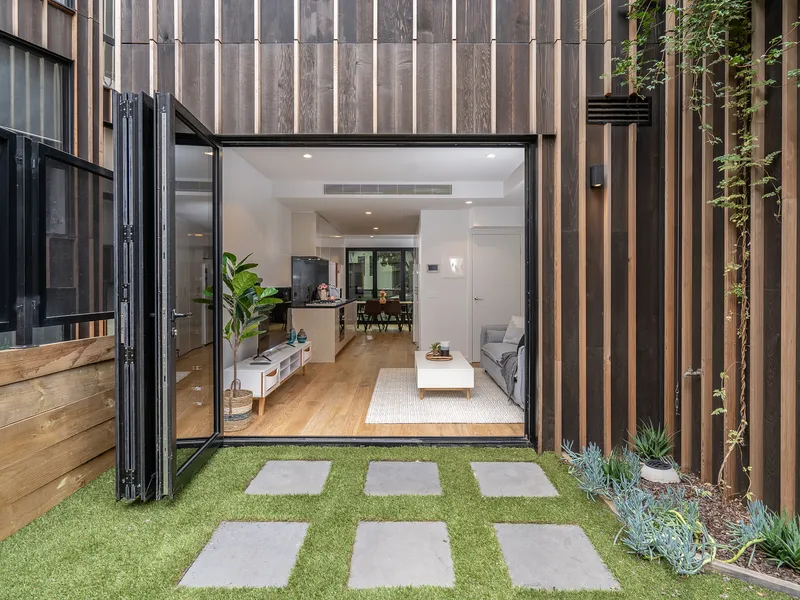 Luxury Terrace Living 