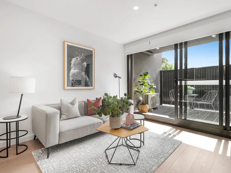 Sleek & Stylish Contemporary Living