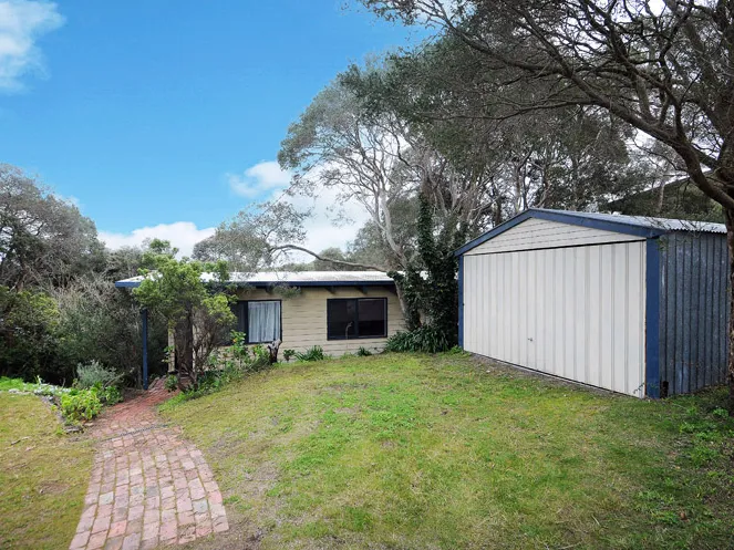 Tyrone Foreshore Cottage - Three Bedroom Housee for Rent