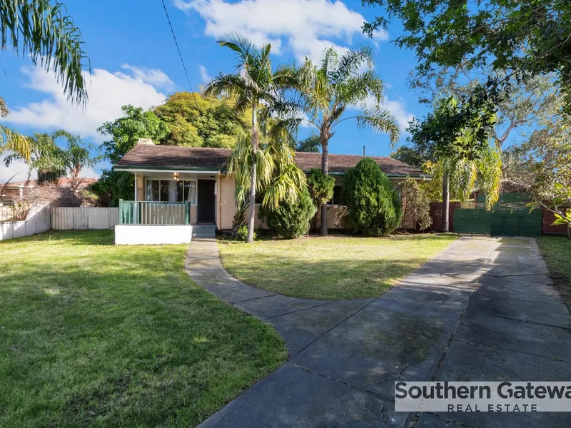 GREAT LOCATION SUBDIVISION POTENTIAL