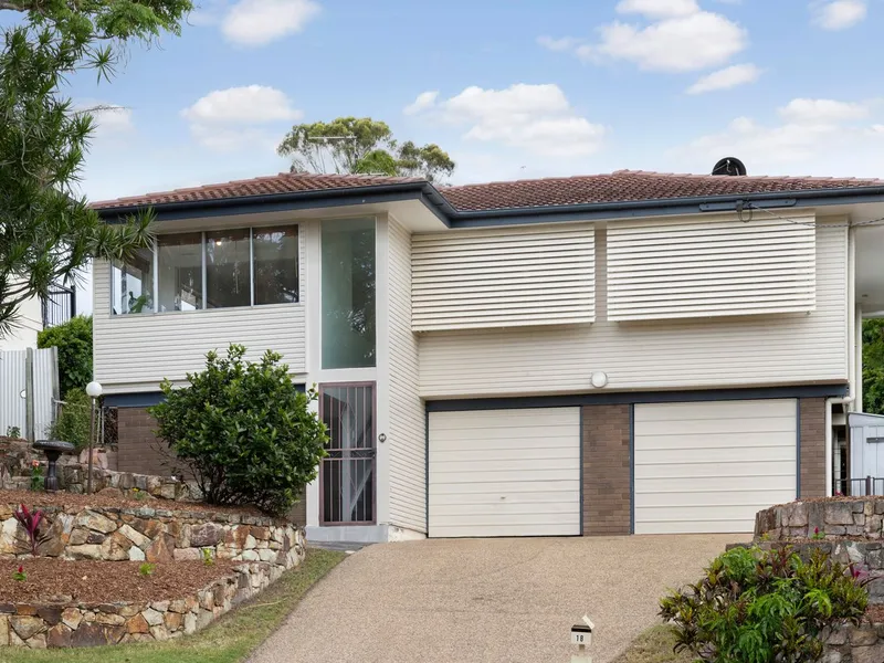 Calling all applicants this property will not last !!