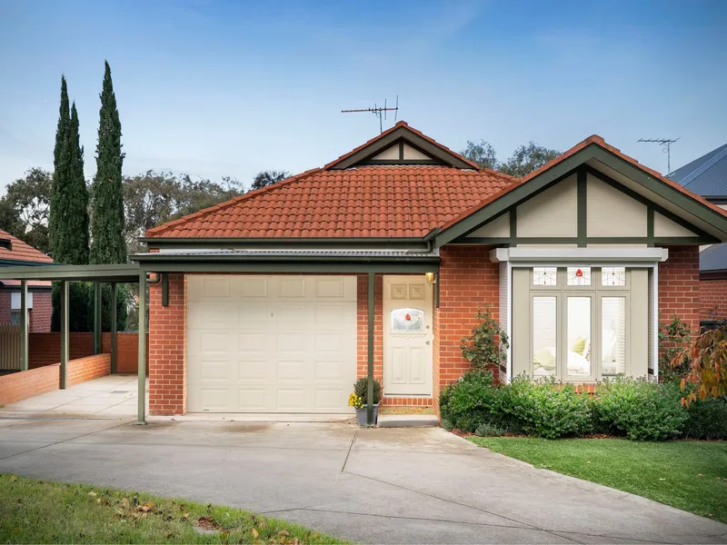 Low Maintenance Luxury in Serene Surrounds