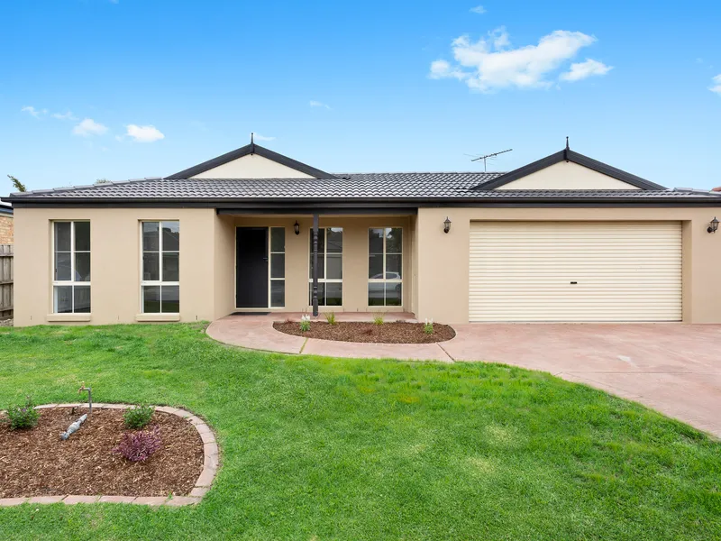 STUNNING THREE BEDROOM PLUS STUDY!