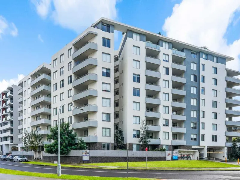 Prime 2-Bedroom Apartment in the Heart of Merrylands