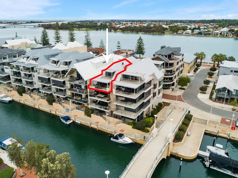 Exclusive PENTHOUSE - Open Easter Sunday 4-5pm, call Peter Now for an earlier inspection. 0418 918379  Bidding has commenced at $860,000, Bargain Buy