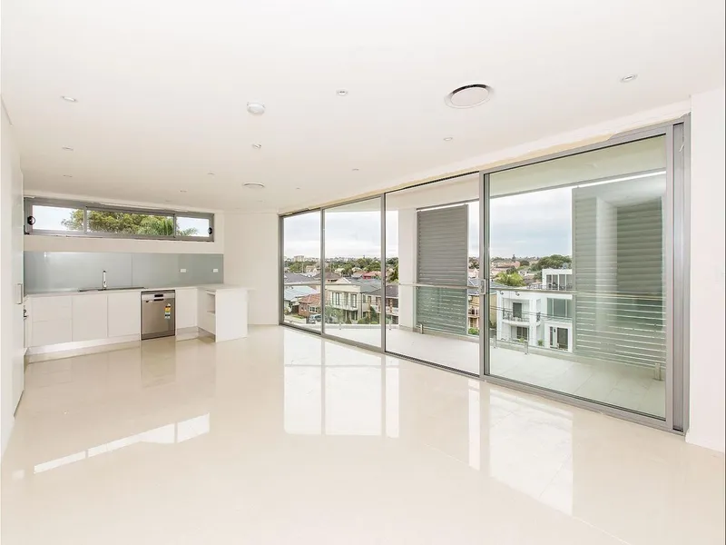 Spacious Waterfront Two Bedroom, Two Bathroom Apartment with Huge Wrap-around Balcony