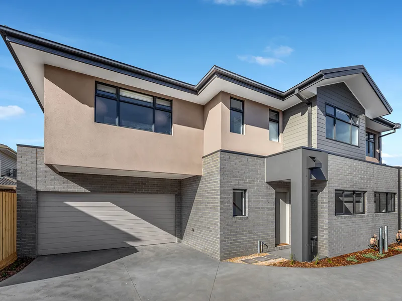 Brand New Modern Living Townhouse at its Best...