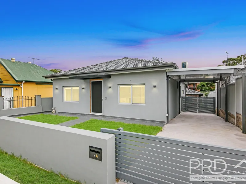 STYLISHLY RENOVATED 4BR FULL BRICK FAMILY HOME + 2BR GRANNY FLAT - DUAL INCOME OPPORTUNITY!