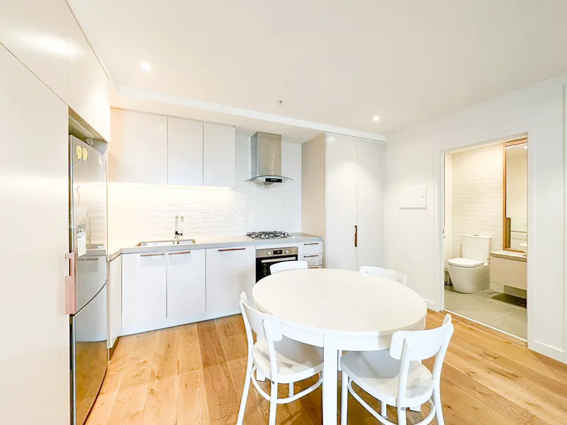 Partially Apartment Living Seconds to Bos Hill Central!