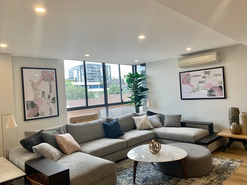 Fully Furnished 2-Storey Executive Penthouse Apartment