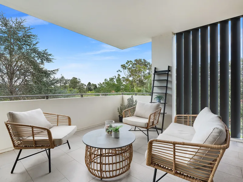 Superb ' 'The Uptown' apartment in a prime locale