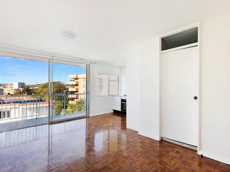 Renovated sunlit studio