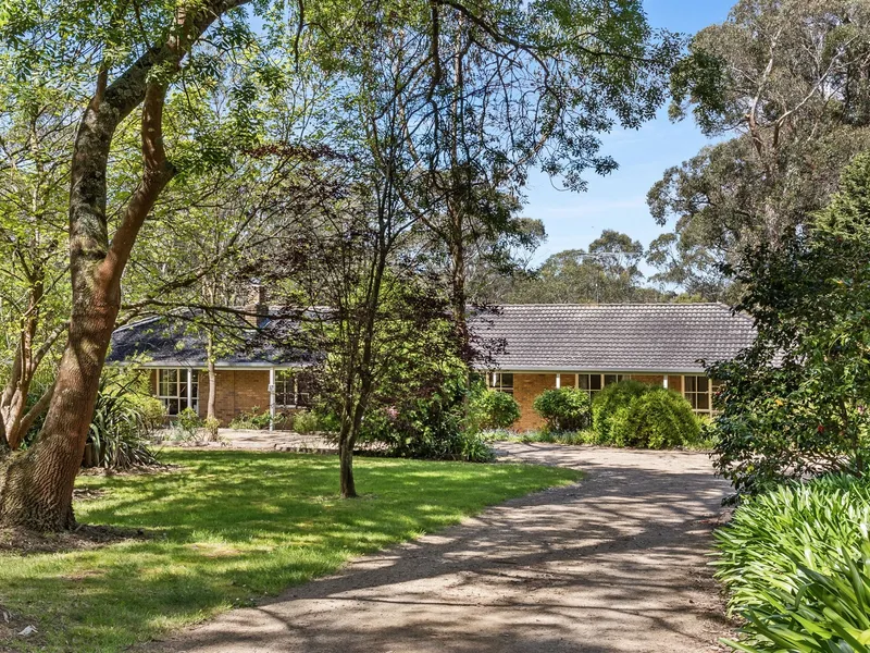 Secluded Family Oasis on a Quintessential Country Lane