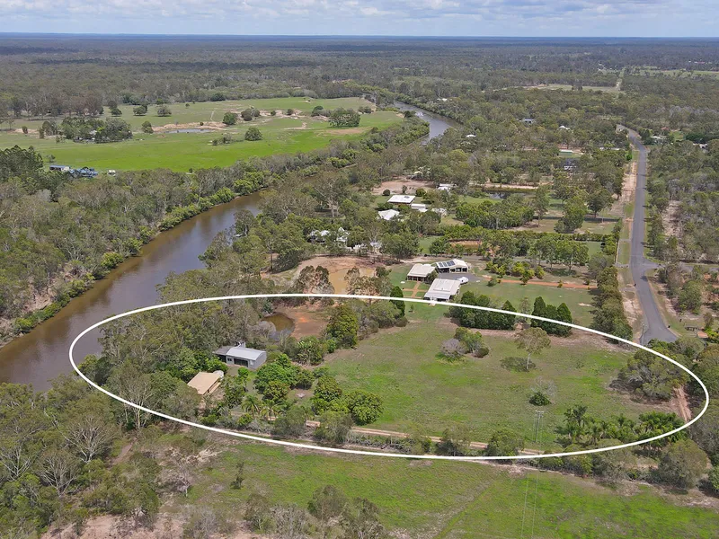 LIFESTYLE 4.7 ACRES BURRUM RIVER FRONTAGE - PRICED TO SELL