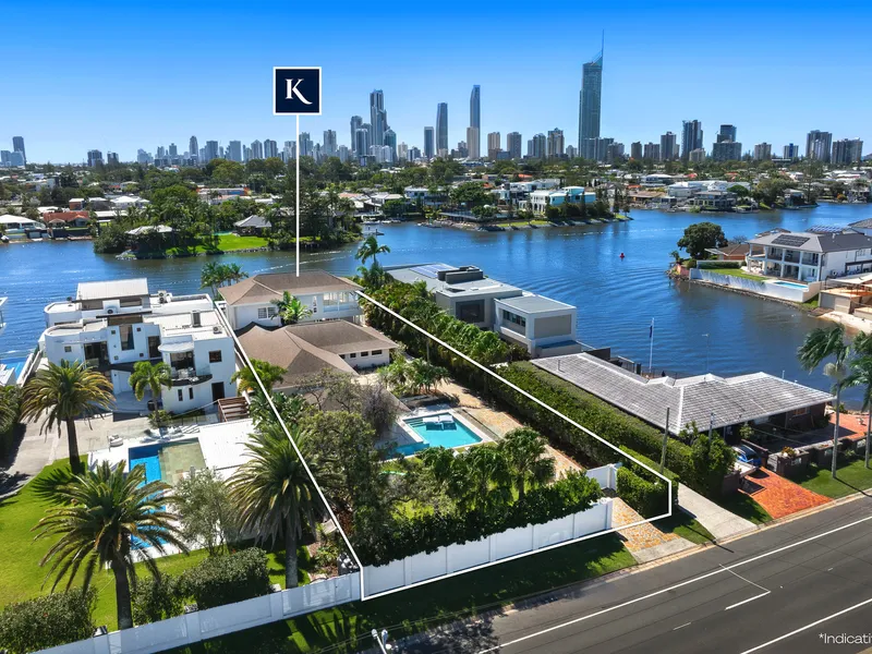 Elegant Main River Estate In Elite Monaco Street