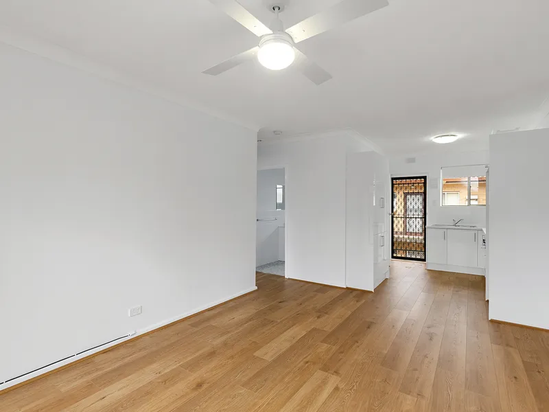 Perfect Location From City To Sea