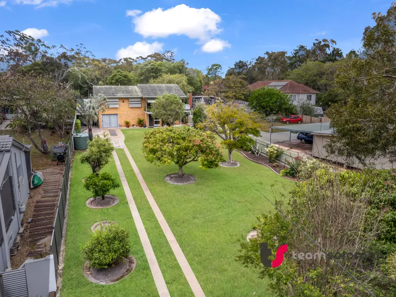 1619m2 - BIG SHED - GOOD HOUSE!