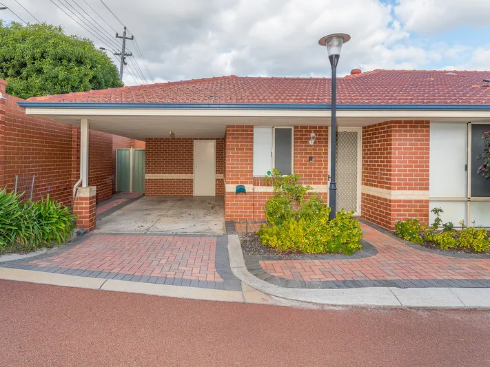 Enjoy this well-presented villa in a top location of Homestay Village with all the space you could need!